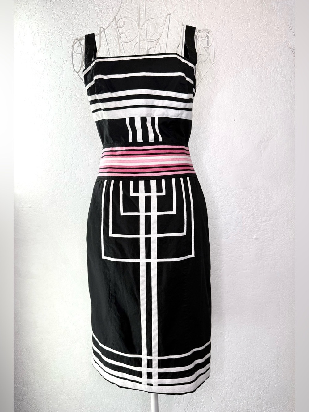 Karen Millen Geometric Stripe Empire Waist Zip Bow Back Fitted Dress Black 4